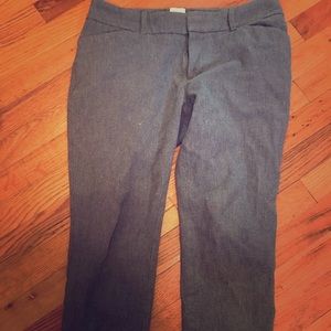 Women’s size 6, dress pant
